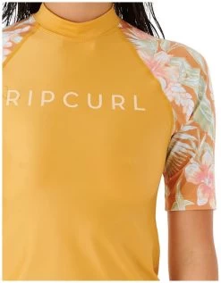 Rip Curl Always Summer UPF 50+ Shortsleeve Top Women's 9 Rip Curl Always Summer UPF 50+ Shortsleeve Top Women's -Surf Promotiewinkel rip curl always summer upf 50 shortsleeve top women s gold xs gold 3